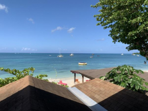 King Suite at Oceanview Resort in Jamaica - Enjoy 7 miles of White Sand Beach!